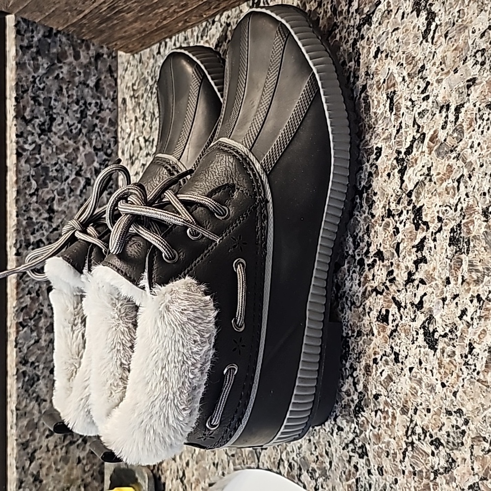 Waterproof, Snow boots - Picture 2 of 6